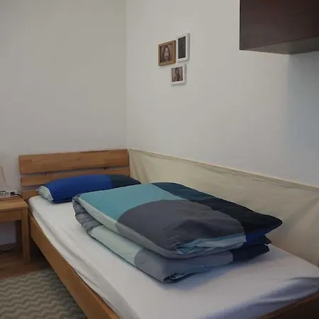 3-raum In Dresden, Ideal Fuer Monteure *