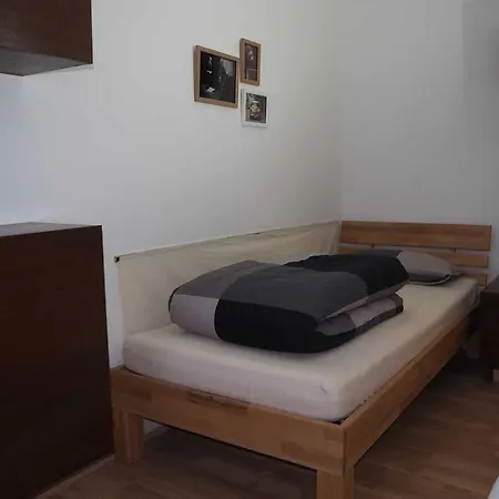 Appartamento 3-raum In Dresden, Ideal Fuer Monteure *